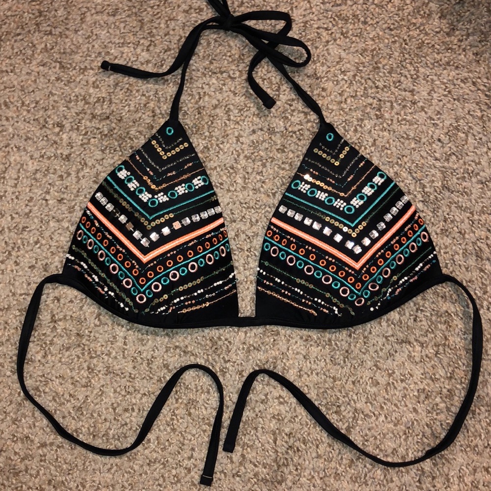 Large swim suit top!